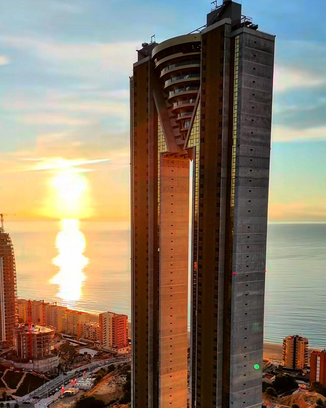 شقة Skypartment Intempo بينايدورم المظهر الخارجي الصورة