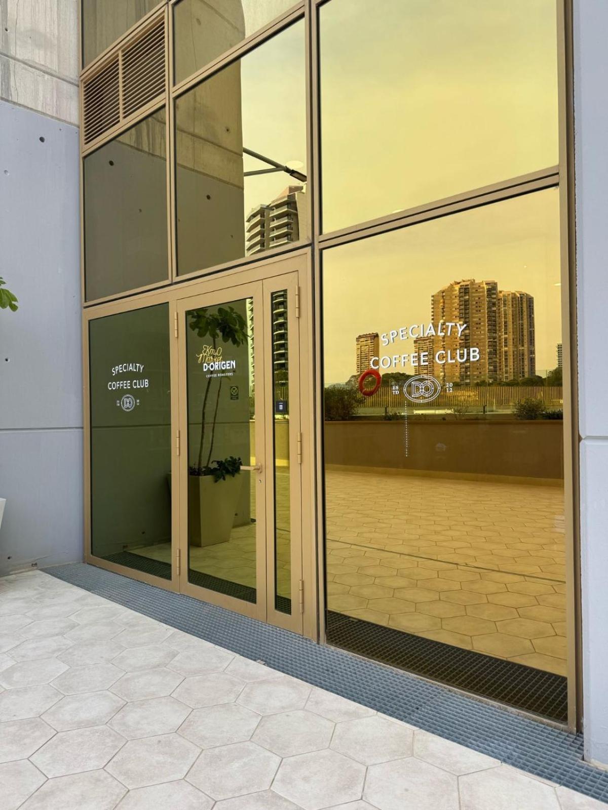 شقة Skypartment Intempo بينايدورم المظهر الخارجي الصورة